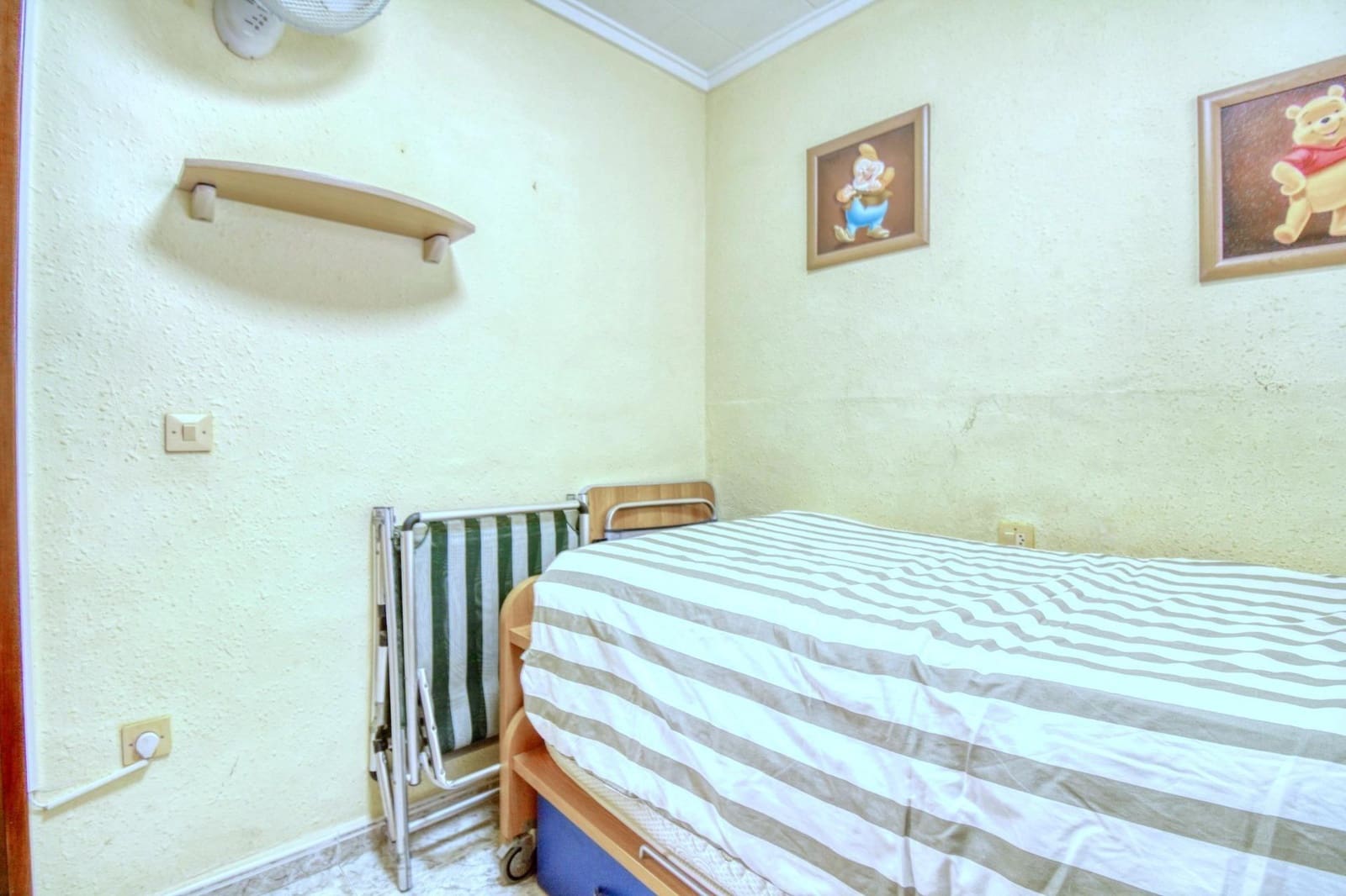 2 slaapkamer Rijtjeshuis te koop in Torrevieja - € 135.000 (Ref: 9813429)