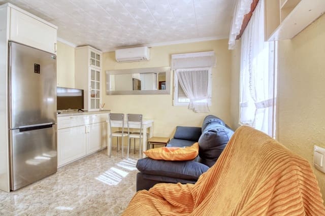 2 slaapkamer Rijtjeshuis te koop in El Chaparral - La Siesta - La Torreta, Torrevieja - € 135.000 (Ref: 9813429)