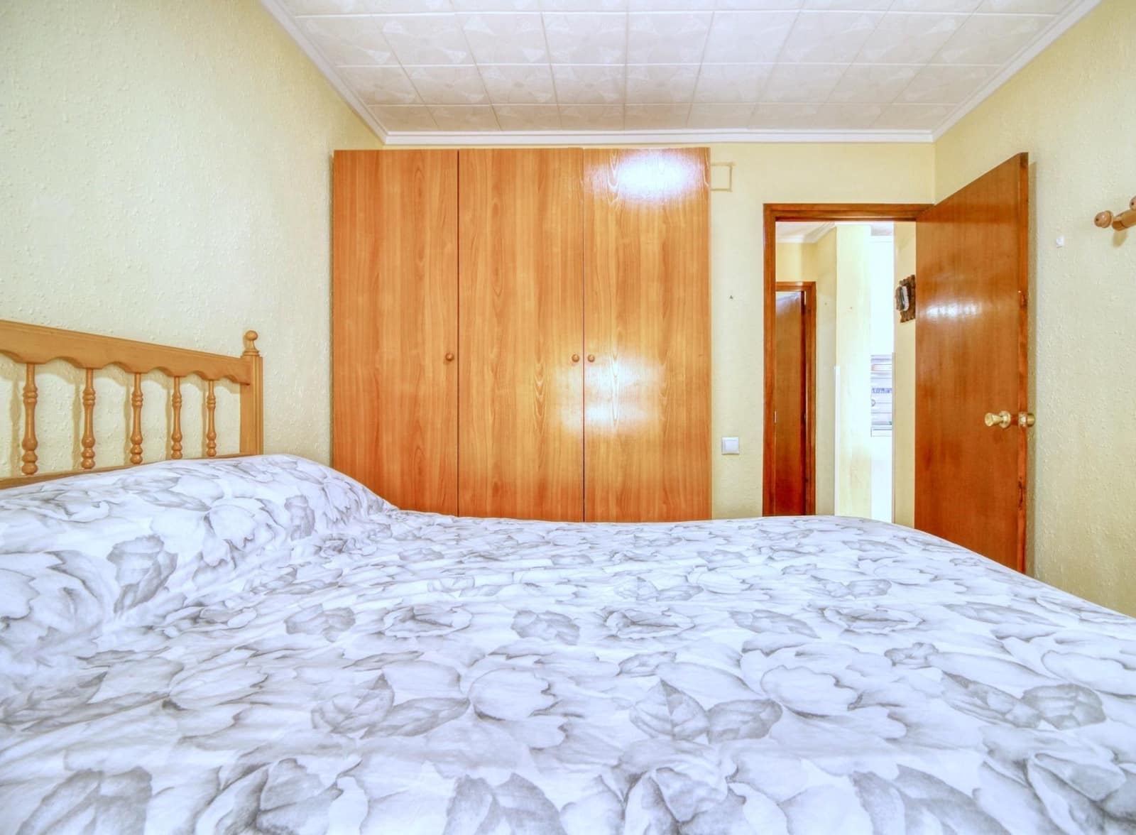 2 slaapkamer Rijtjeshuis te koop in Torrevieja - € 135.000 (Ref: 9813429)