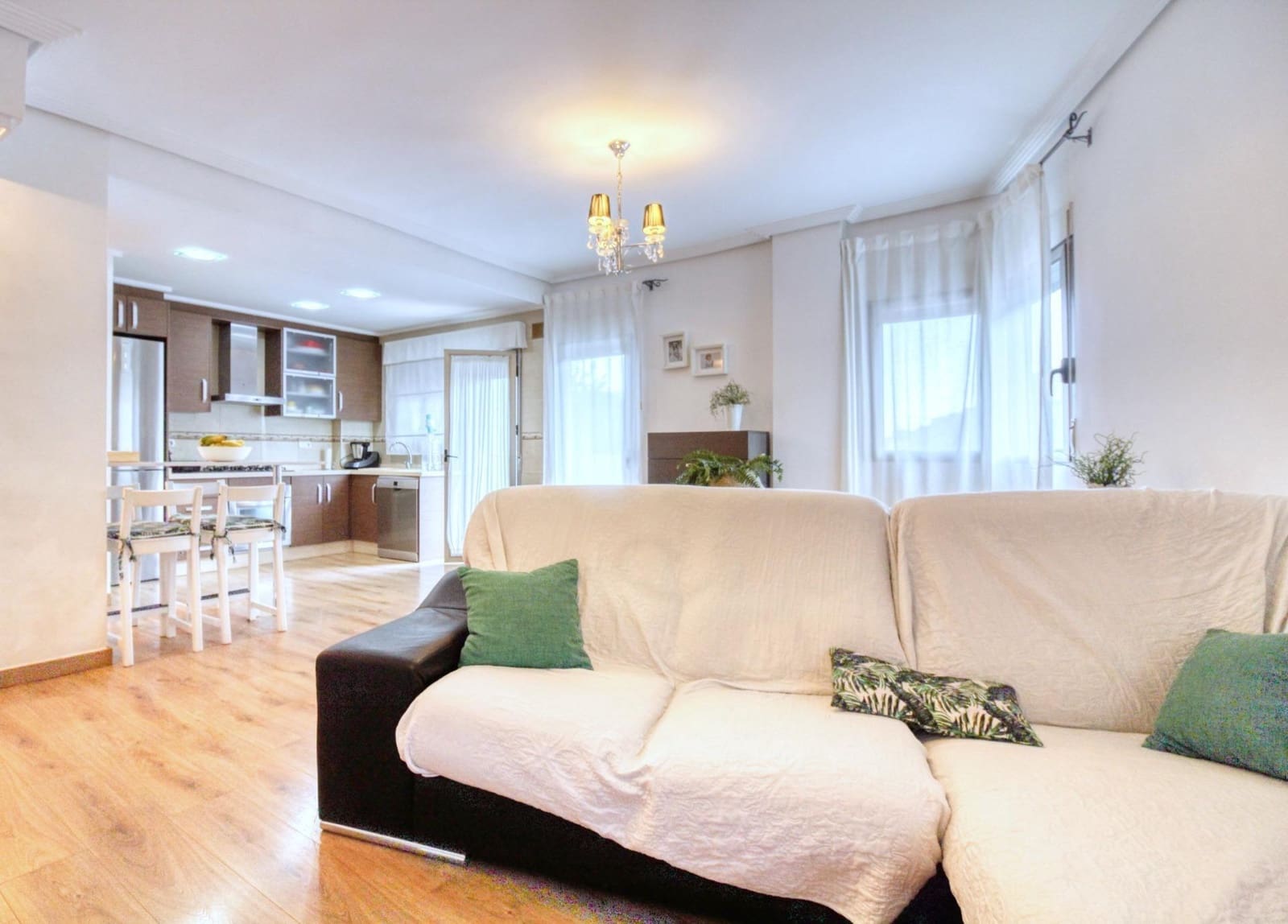 4 Zimmer Wohnung zu verkaufen in Callosa de Segura mit Garage - 149.000 € (Ref: 9813431)