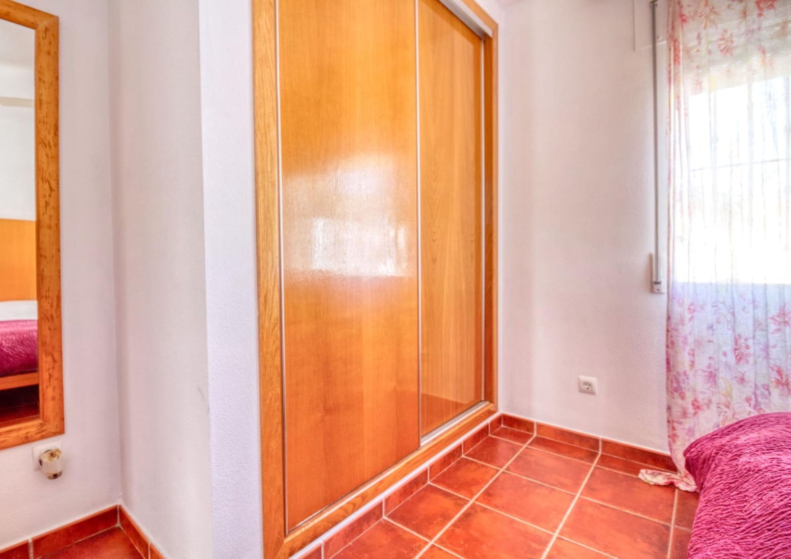 5 bedroom Villa for sale in Torre de la Horadada with pool - € 720,000 (Ref: 9813432)