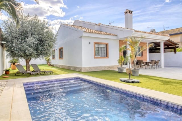 5 bedroom Villa for sale in Torre de la Horadada, Pilar de la Horadada with pool - € 720,000 (Ref: 9813432)
