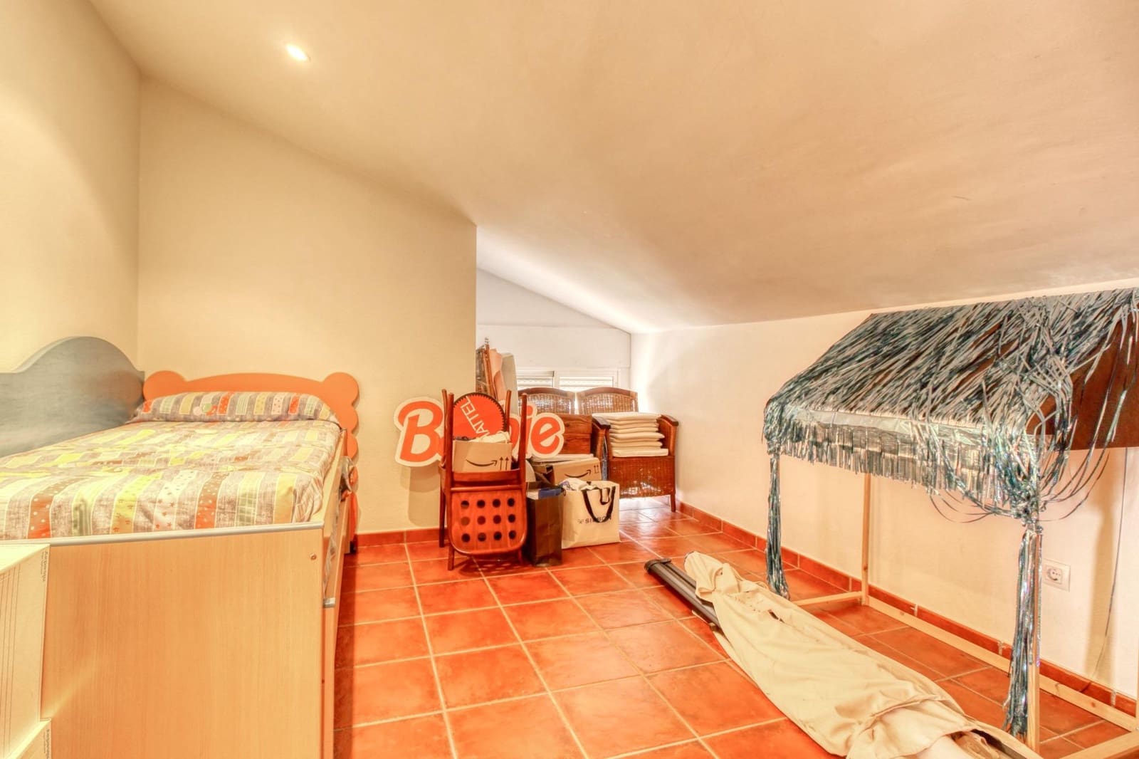 5 bedroom Villa for sale in Torre de la Horadada with pool - € 720,000 (Ref: 9813432)