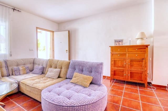5 bedroom Villa for sale in Torre de la Horadada, Pilar de la Horadada with pool - € 720,000 (Ref: 9813432)