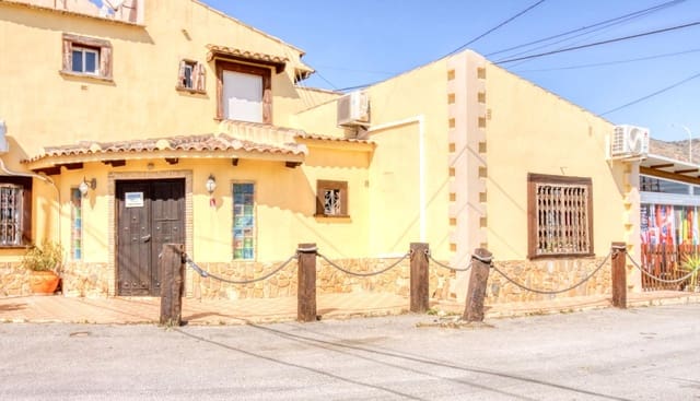 8 camera da letto Commerciale in vendita in Molins - Campaneta - San Bartolomé, Orihuela - 339.000 € (Rif: 9813433)