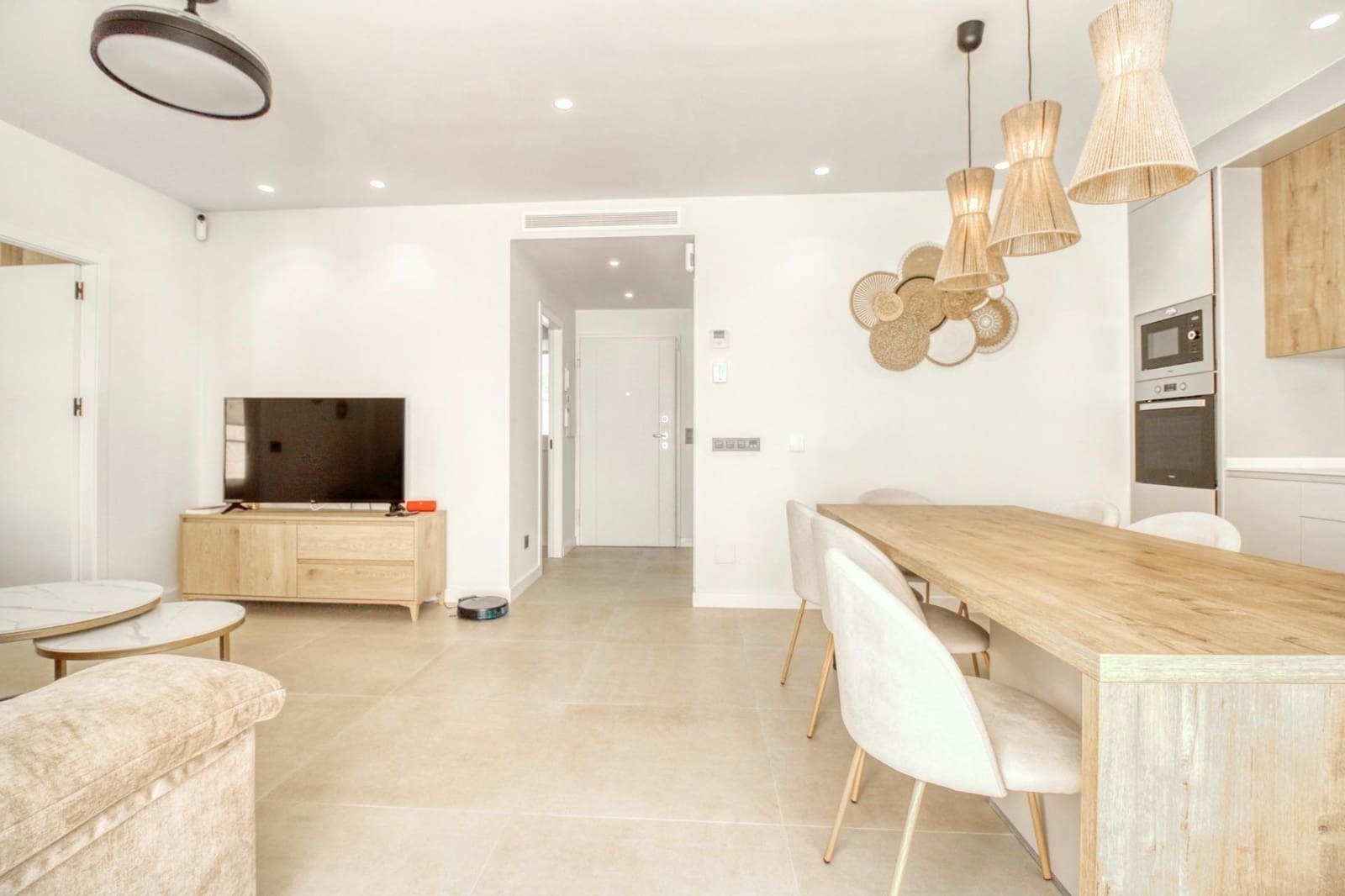 3 bedroom Villa for sale in Pilar de la Horadada with pool - € 390,000 (Ref: 9813434)