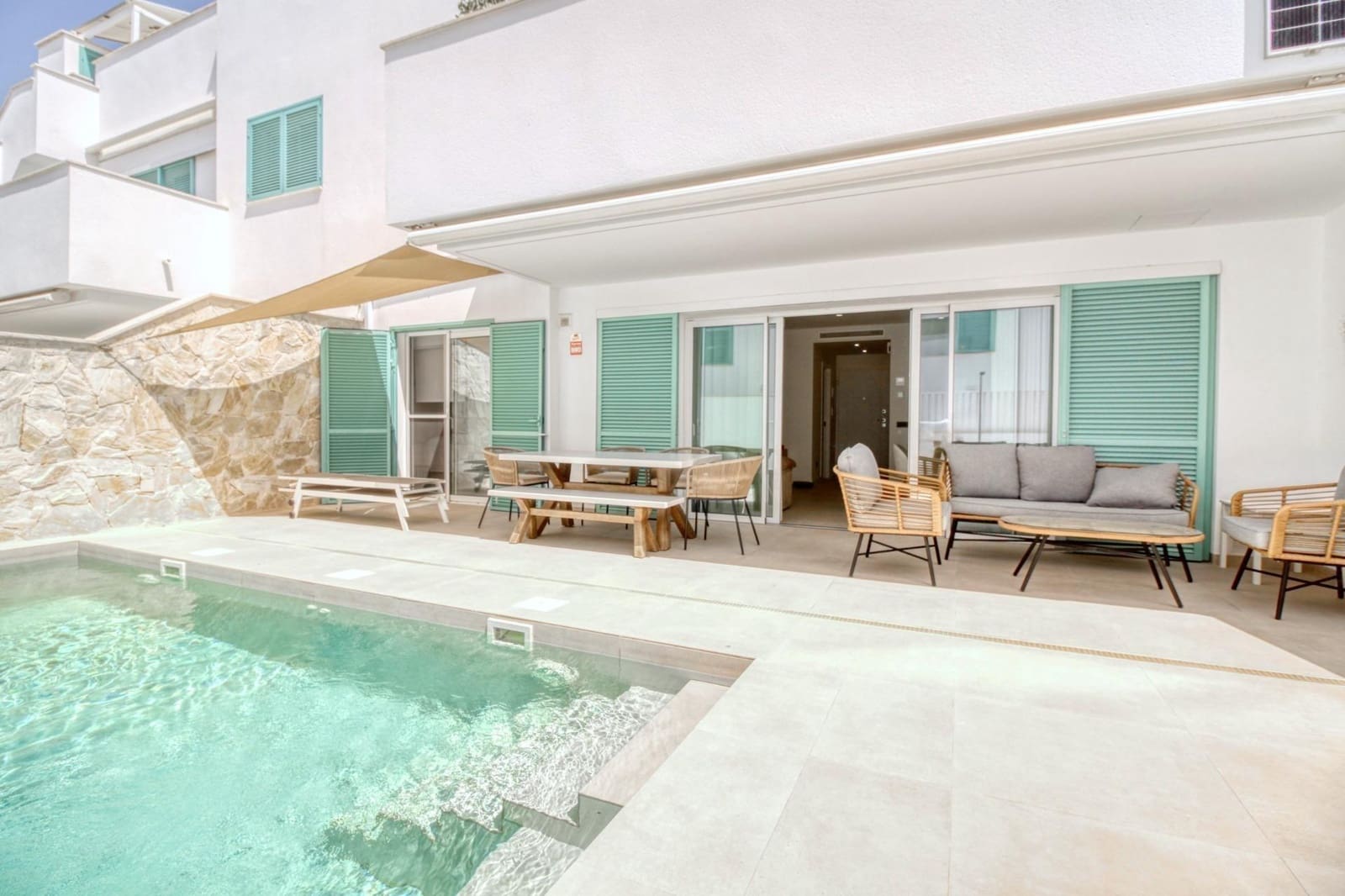 3 bedroom Villa for sale in Pilar de la Horadada with pool - € 390,000 (Ref: 9813434)