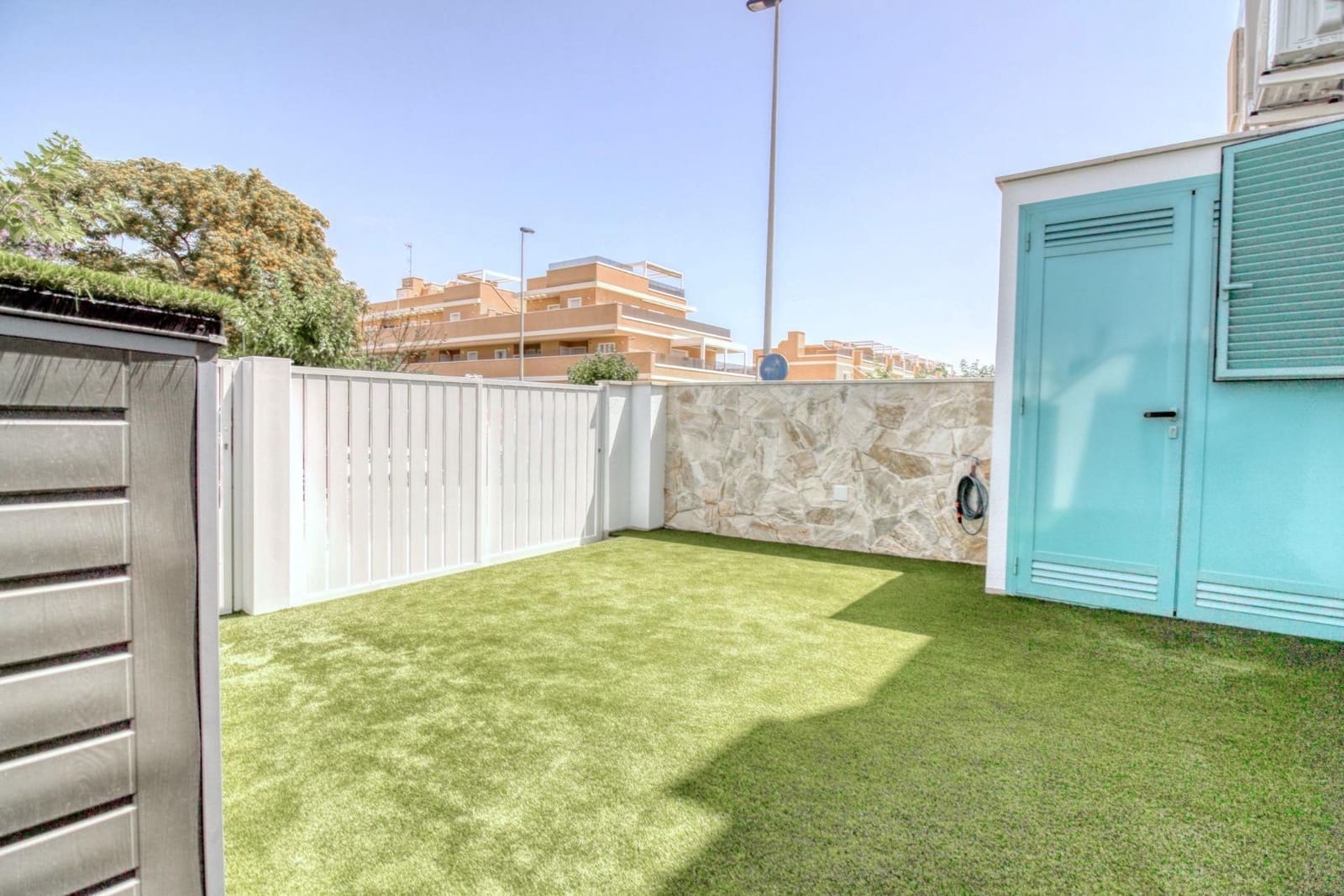 3 bedroom Villa for sale in Pilar de la Horadada with pool - € 390,000 (Ref: 9813434)