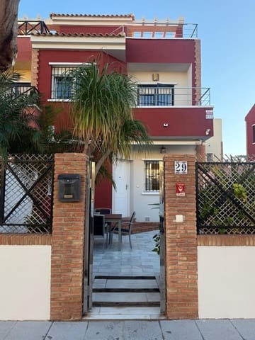 4 Zimmer Reihenhaus zu verkaufen in Torre de la Horadada, Pilar de la Horadada mit Pool - 450.000 € (Ref: 9813435)
