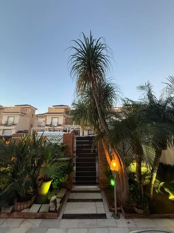4 Zimmer Reihenhaus zu verkaufen in Torre de la Horadada, Pilar de la Horadada mit Pool - 450.000 € (Ref: 9813435)