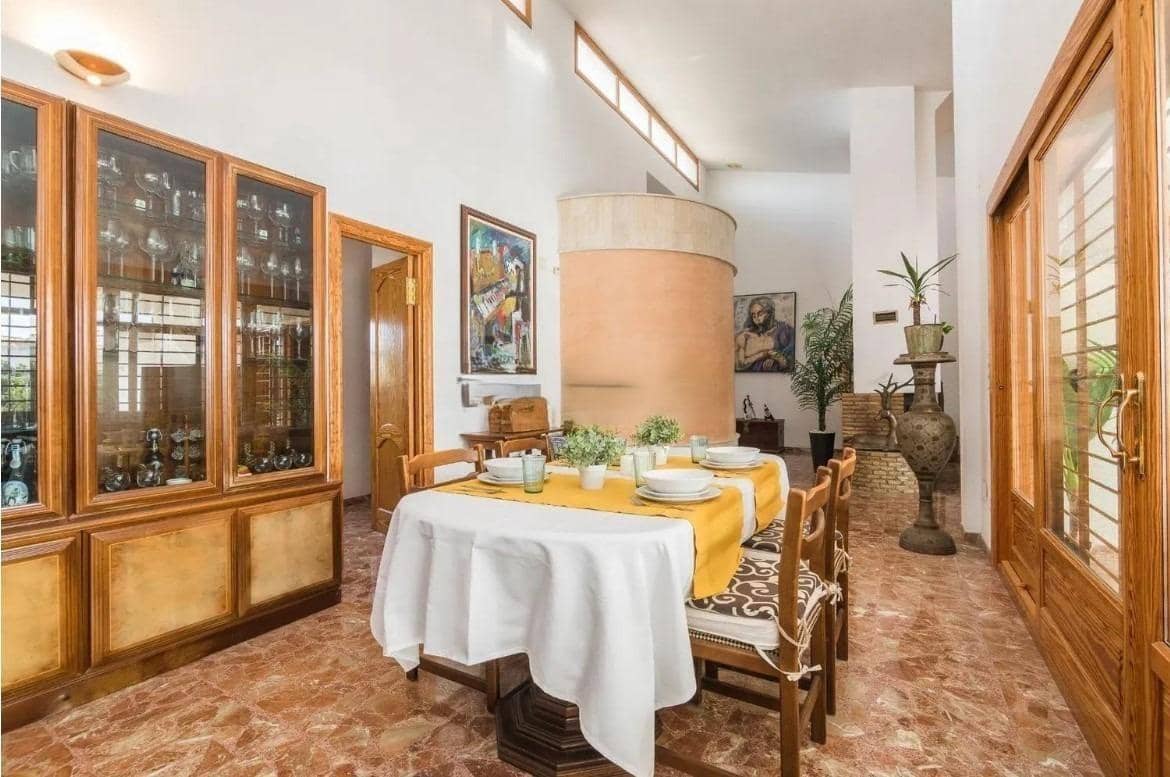 5 sovrum Villa till salu i Matola med pool - 720 000 € (Ref: 9813436)