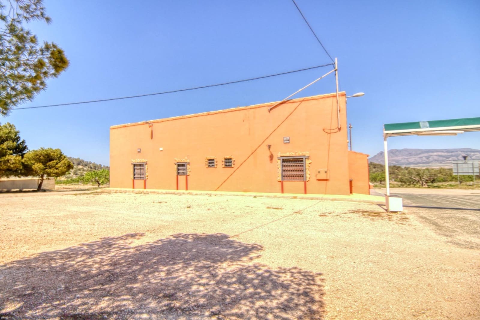 Comercial para venda em Abanilla - 249 900 € (Ref: 9813438)