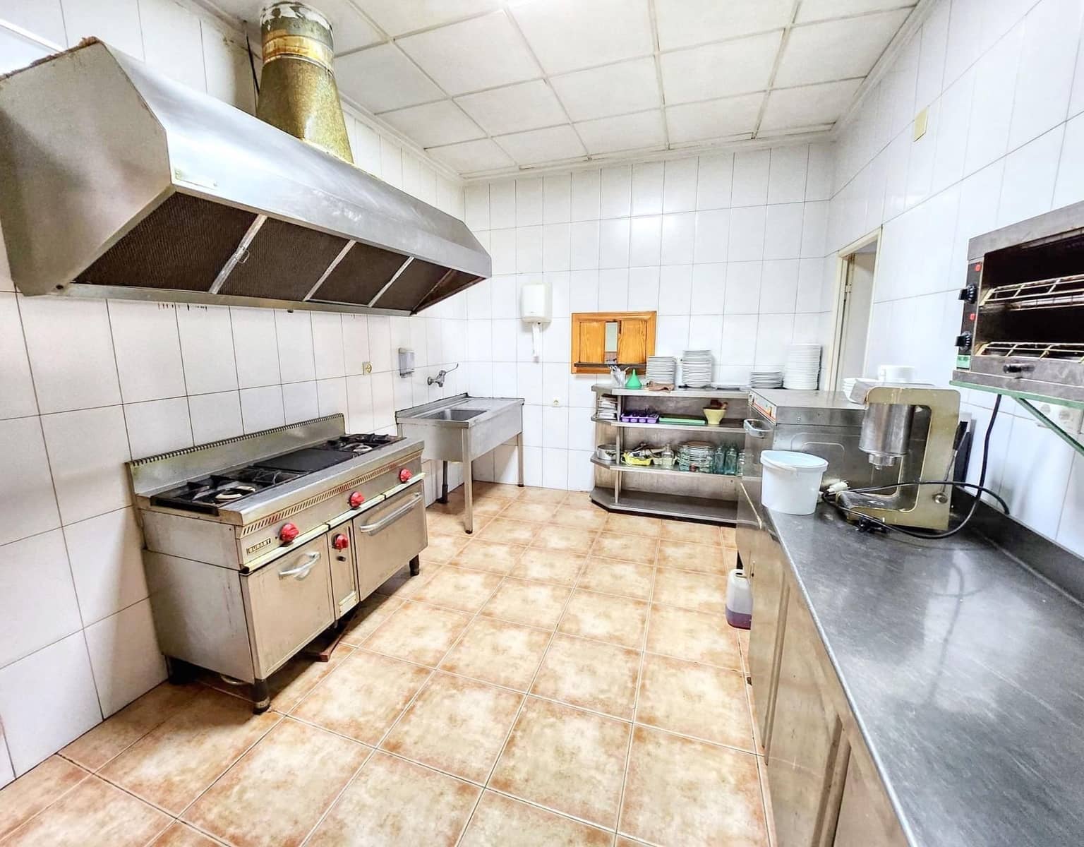 Comercial para venda em Abanilla - 249 900 € (Ref: 9813438)