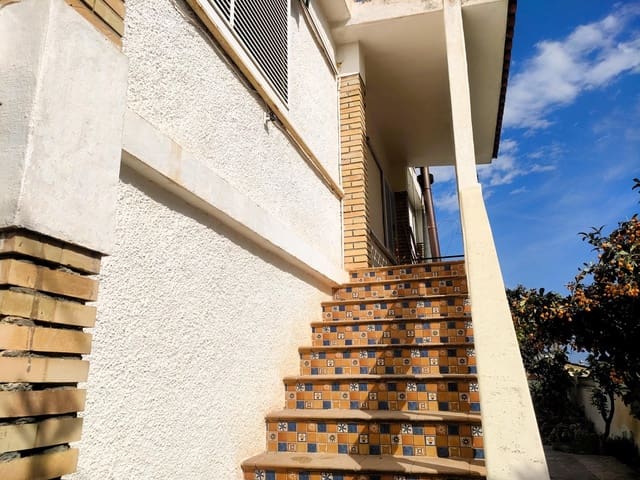 4 soveværelse Villa til leje i Platja Vila Joiosa - Platja de Torres, La Villajoyosa / Vila Joiosa med garage - € 1.990 (Ref: 9813442)