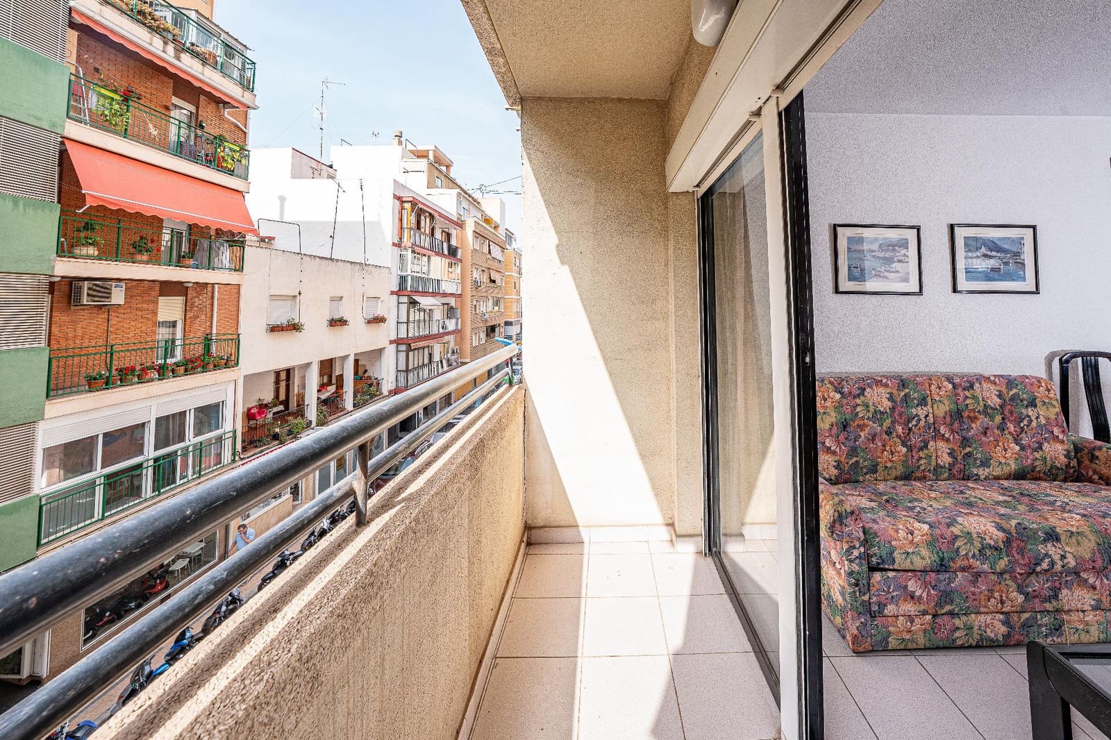 2 makuuhuone Huoneisto myytävänä paikassa Benidorm mukana 
autotalli - 219 000 € (Ref: 9815821)