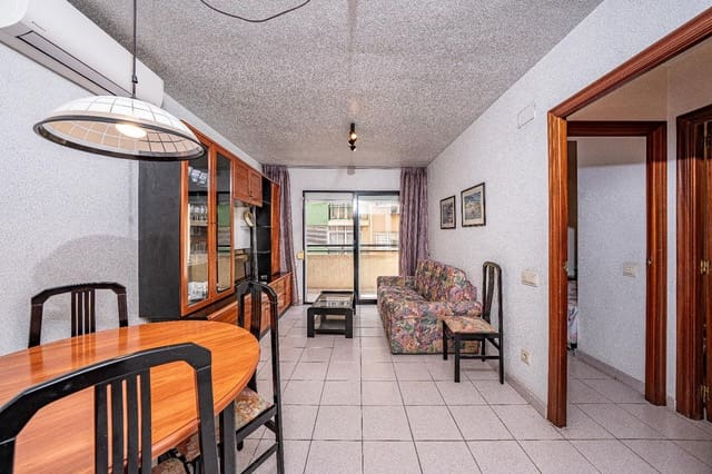 2 makuuhuone Huoneisto myytävänä paikassa Poniente, Benidorm mukana 
autotalli - 219 000 € (Ref: 9815821)