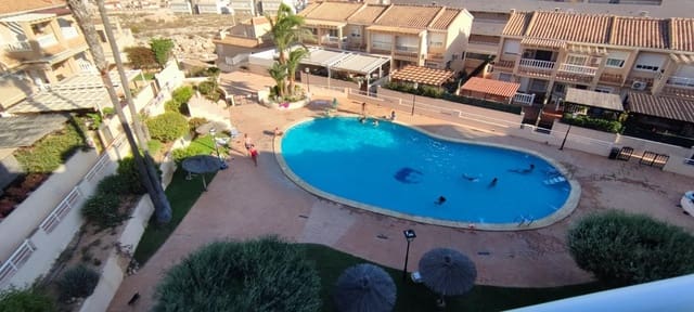 2 sypialnia Penthouse do wynajęcia w Santa Pola z basenem - 800 € (Ref: 9818143)