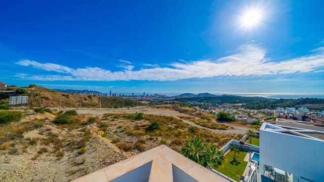 4 Zimmer Reihenhaus zu verkaufen in Finestrat - 1.040.000 € (Ref: 9818148)