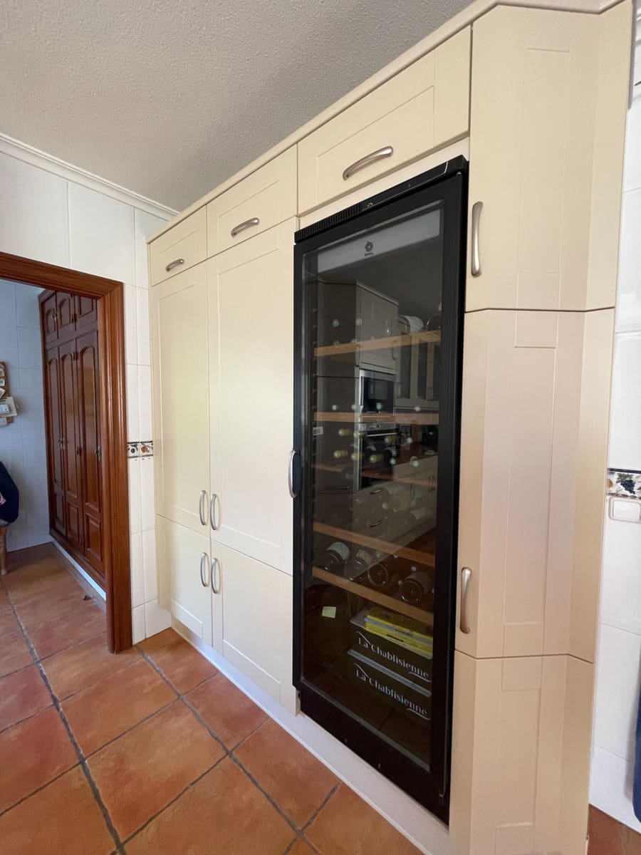 7 soveværelse Finca/Landehus til salg i Alfaz del Pi / L'Alfas del Pi med swimmingpool garage - € 1.750.000 (Ref: 9818159)