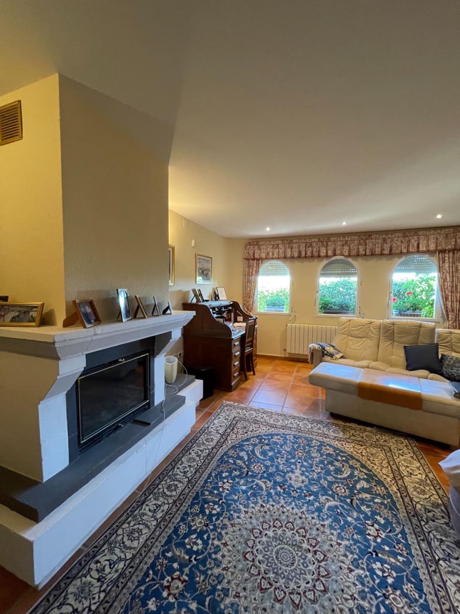 7 soveværelse Finca/Landehus til salg i Alfaz del Pi / L'Alfas del Pi med swimmingpool garage - € 1.750.000 (Ref: 9818159)