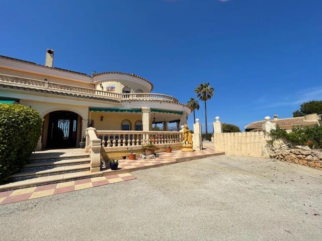 7 soveværelse Finca/Landehus til salg i Alfaz del Pi / L'Alfàs del Pi med swimmingpool garage - € 1.750.000 (Ref: 9818159)