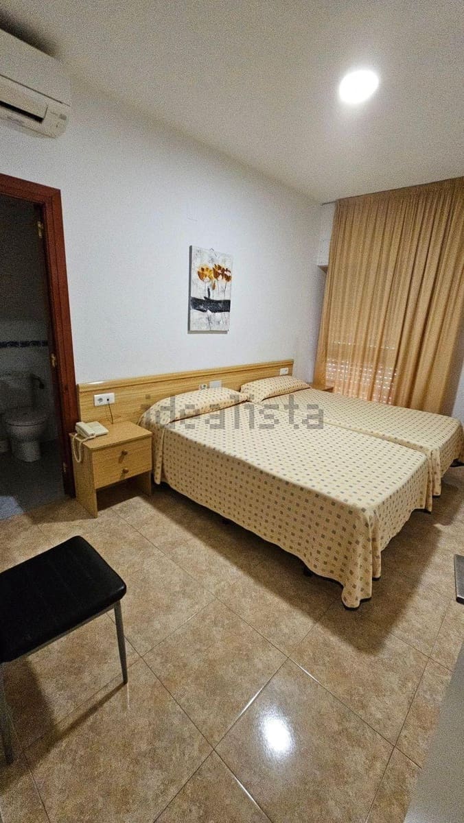 30 bedroom Hotel for sale in El Altet with garage - € 2,579,000 (Ref: 9818161)