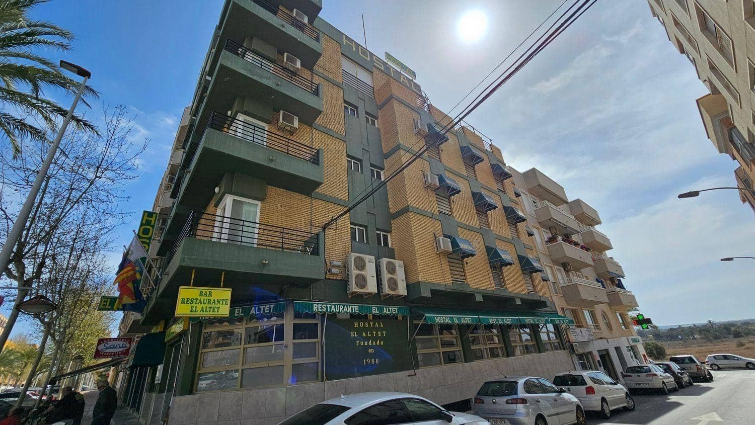 30 bedroom Hotel for sale in El Altet with garage - € 2,579,000 (Ref: 9818161)