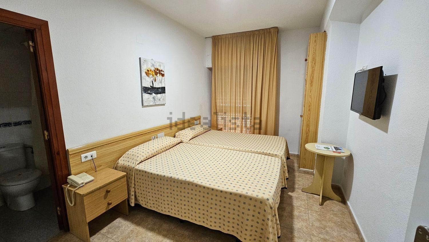 30 bedroom Hotel for sale in El Altet with garage - € 2,579,000 (Ref: 9818161)