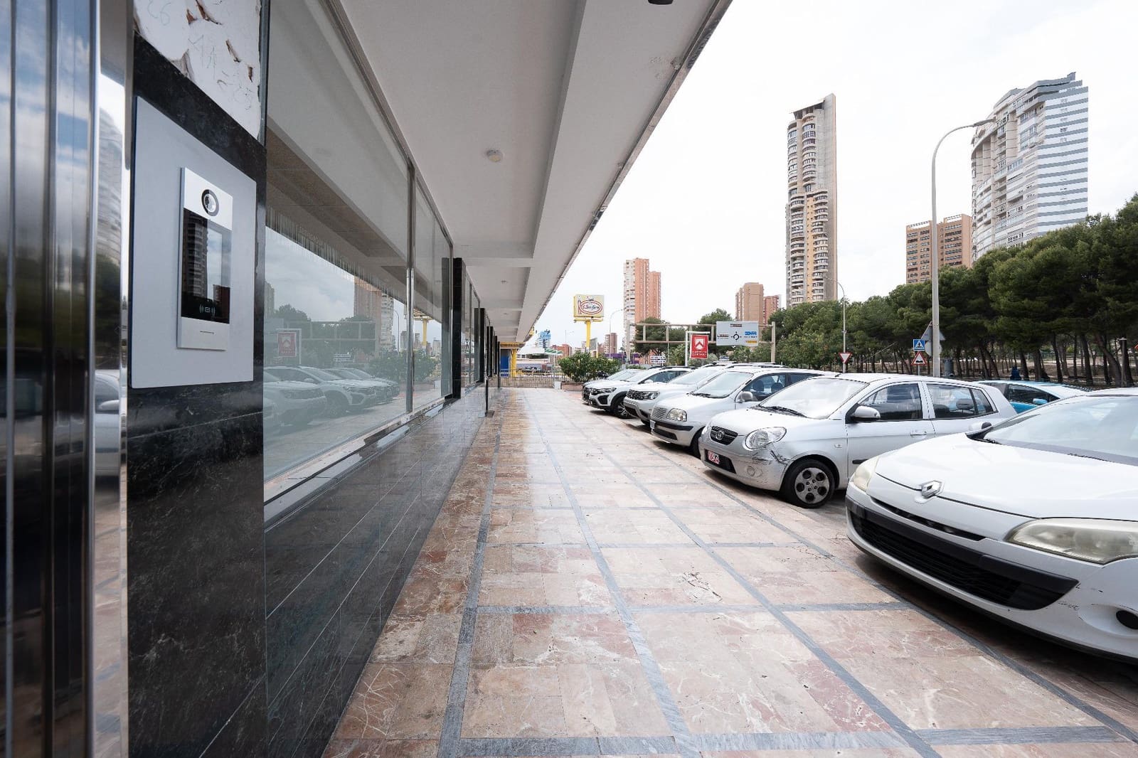 2 sovrum Lägenhet till salu i Benidorm - 220 000 € (Ref: 9820454)