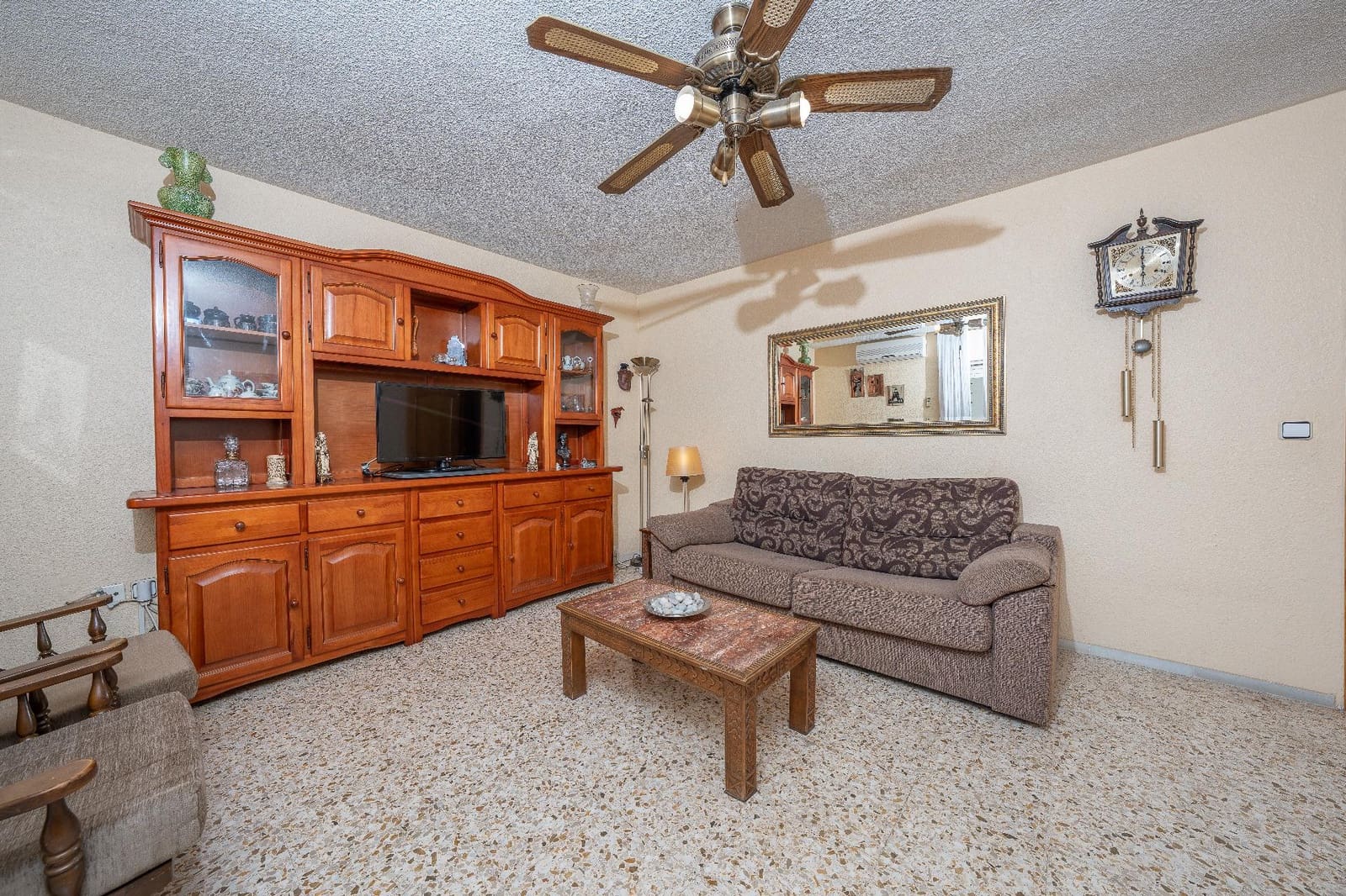 2 sovrum Lägenhet till salu i Benidorm - 220 000 € (Ref: 9820454)
