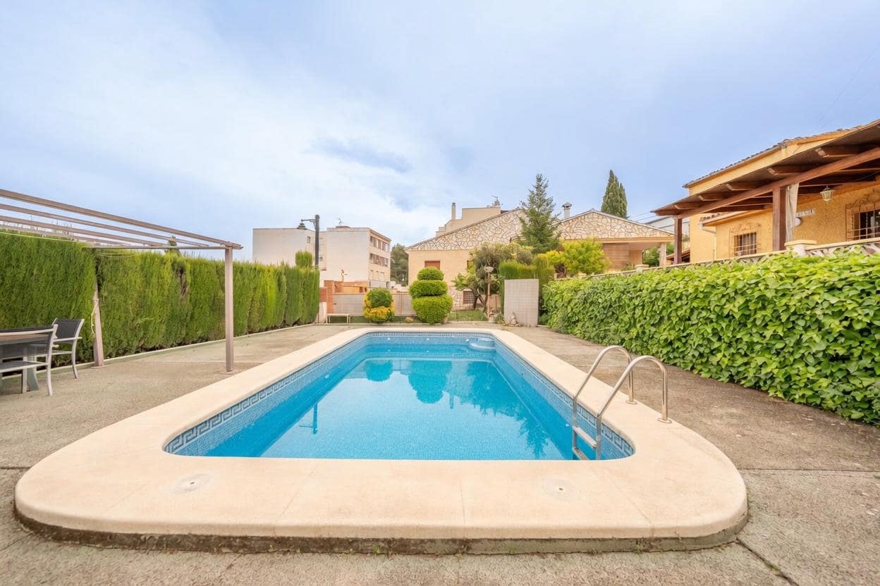 5 bedroom Villa for sale in Alcoy / Alcoi with pool garage - € 489,000 (Ref: 9822859)