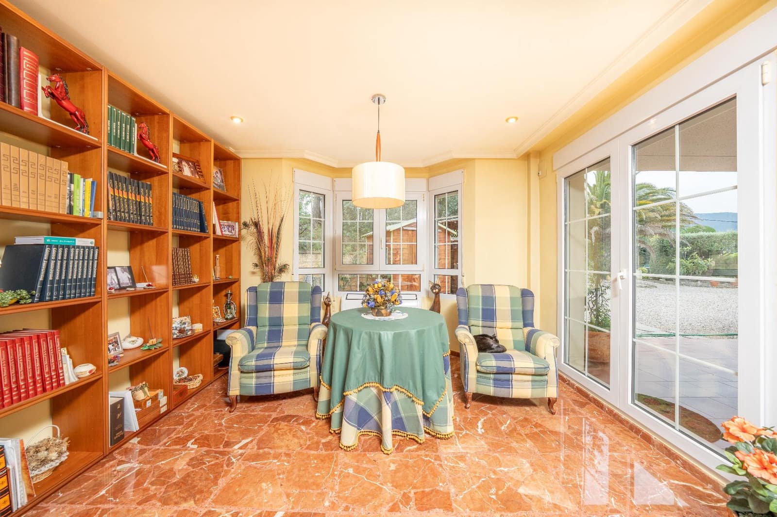 5 bedroom Villa for sale in Alcoy / Alcoi with pool garage - € 489,000 (Ref: 9822859)
