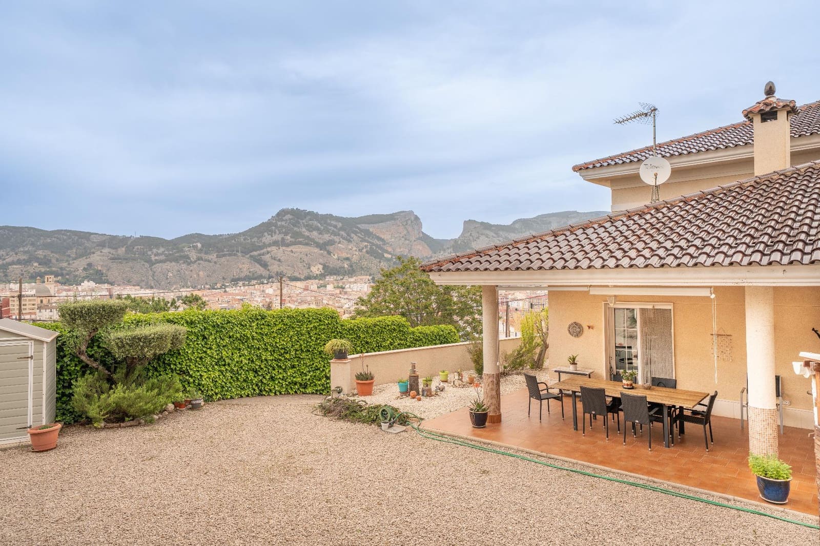 5 bedroom Villa for sale in Alcoy / Alcoi with pool garage - € 489,000 (Ref: 9822859)