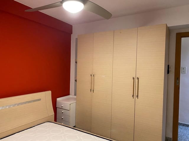 4 quarto Apartamento para venda em Alicante cidade - 165 000 € (Ref: 9829044)