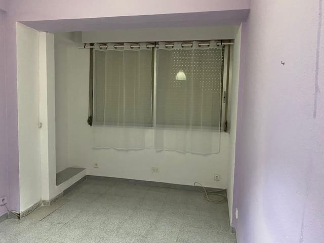 4 quarto Apartamento para venda em Alicante cidade - 165 000 € (Ref: 9829044)