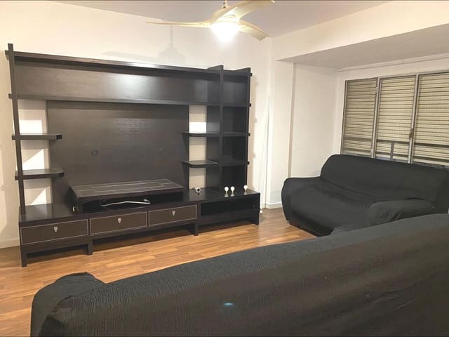 4 quarto Apartamento para venda em Alicante cidade - 165 000 € (Ref: 9829044)