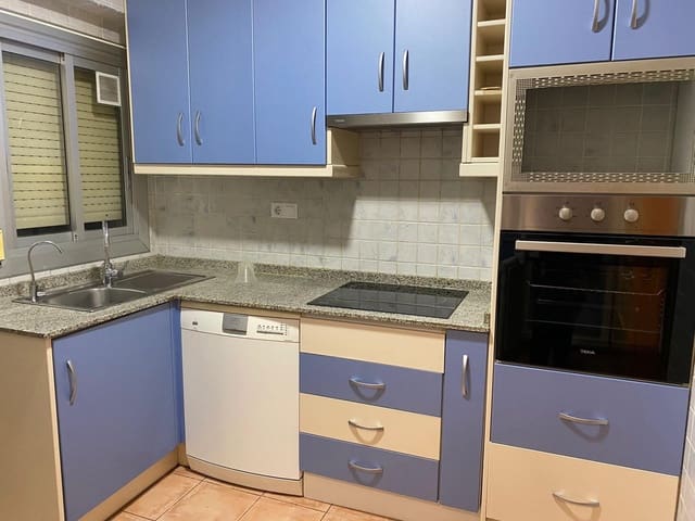 4 quarto Apartamento para venda em Alicante cidade - 165 000 € (Ref: 9829044)
