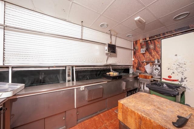 Commerciale in vendita in Alicante città - 29.000 € (Rif: 9829045)