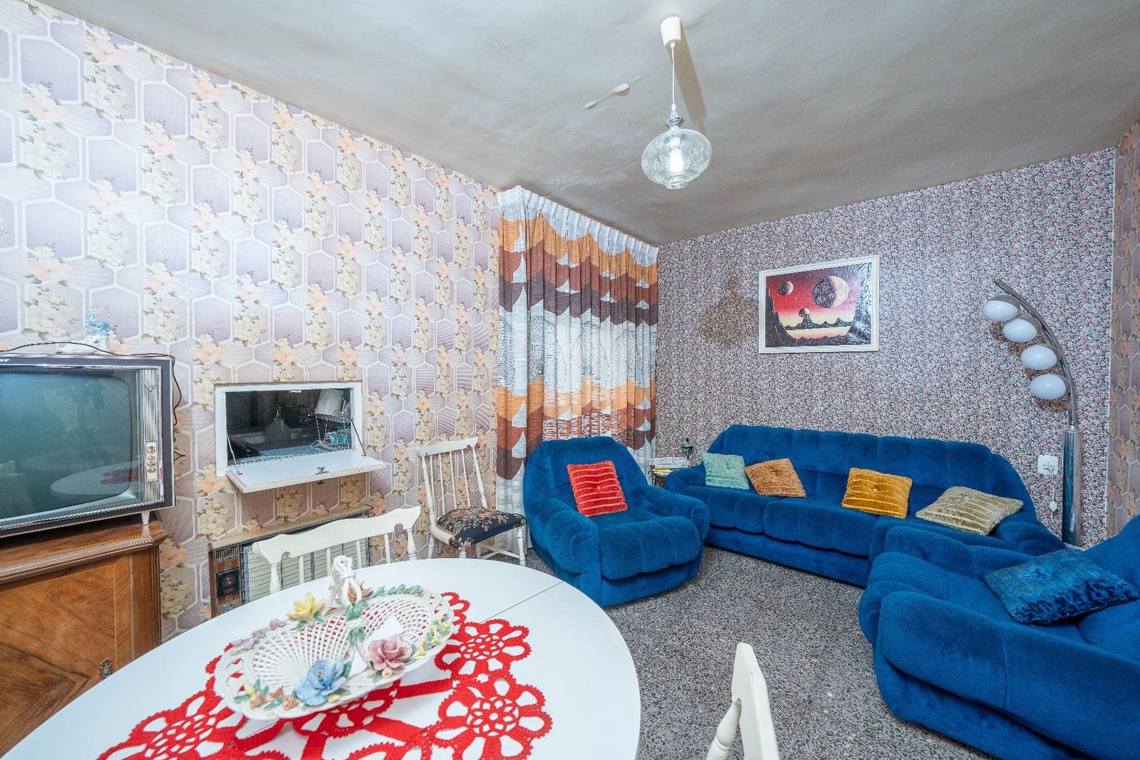 Piso de 4 habitaciones en Jijona / Xixona en venta - 130.000 € (Ref: 9833613)