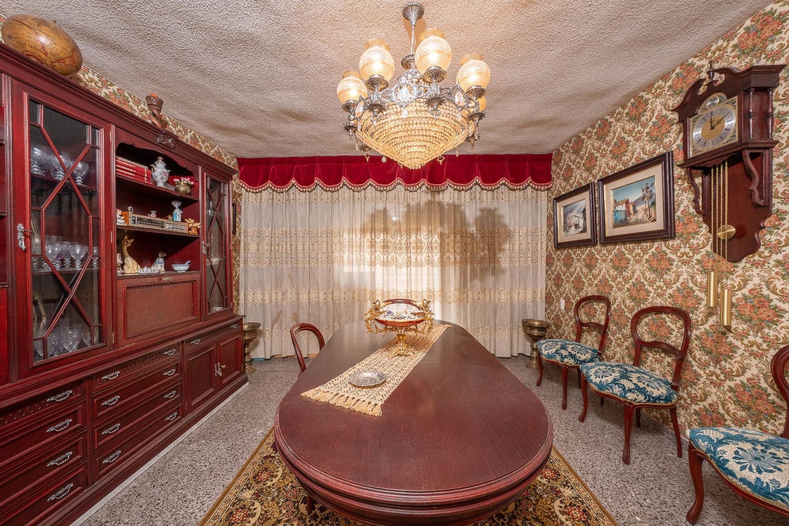 Piso de 4 habitaciones en Jijona / Xixona en venta - 130.000 € (Ref: 9833613)
