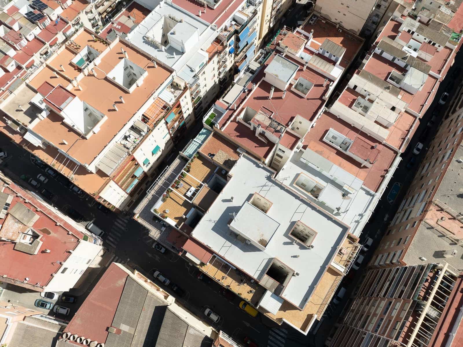 Piso de 4 habitaciones en Jijona / Xixona en venta - 130.000 € (Ref: 9833613)