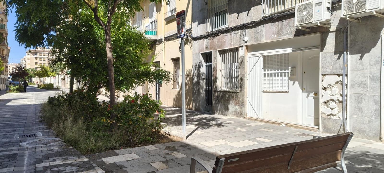 Erhverv til salg i Elche / Elx - € 100.000 (Ref: 9836626)