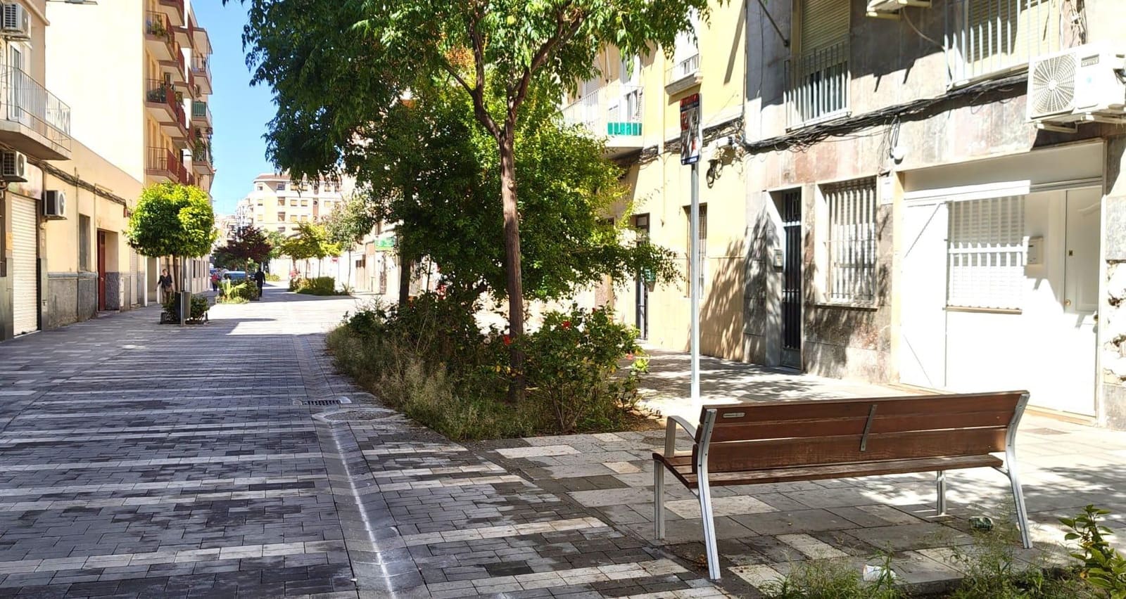 Erhverv til salg i Elche / Elx - € 100.000 (Ref: 9836626)