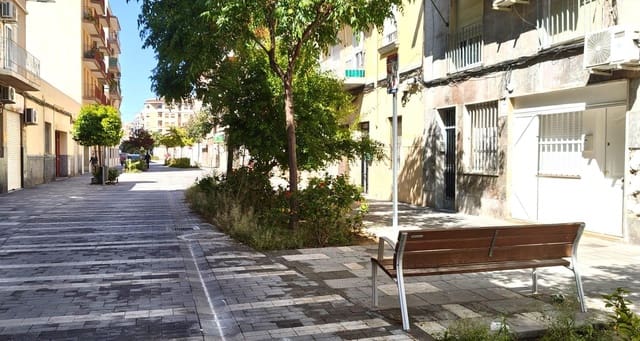 Commerciale in vendita in Elche / Elx - 100.000 € (Rif: 9836626)