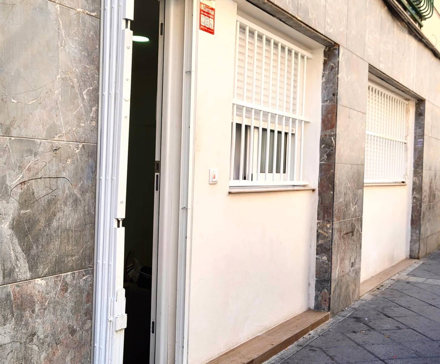 1 slaapkamer Commercieel te koop in Elche / Elx - € 75.000 (Ref: 9843352)