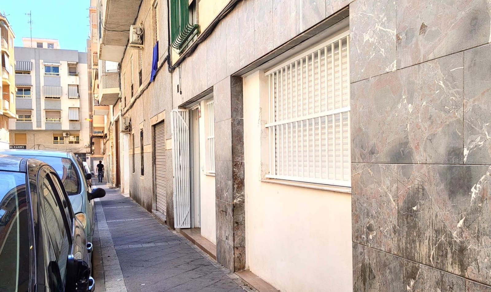 1 slaapkamer Commercieel te koop in Elche / Elx - € 75.000 (Ref: 9843352)