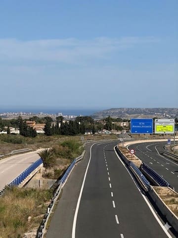 Działka budowlana na sprzedaż w San Vicente / Sant Vicent del Raspeig - 439 000 € (Ref: 9846183)