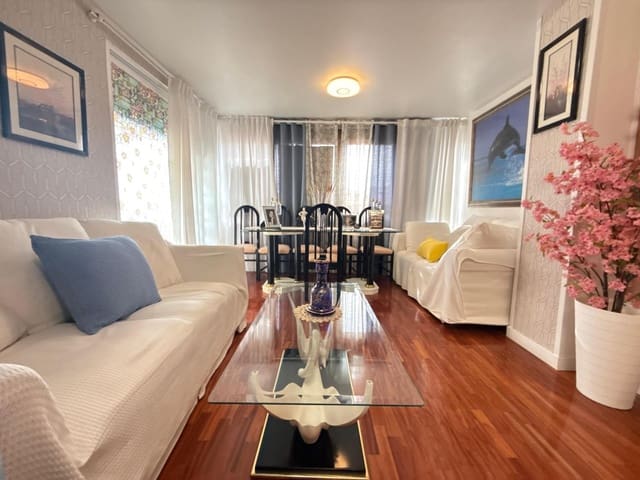3 soveværelse Lejlighed til salg i Carolinas Bajas, Alicante by - € 430.000 (Ref: 9846184)