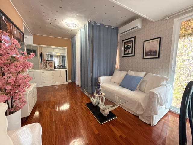 3 soveværelse Lejlighed til salg i Carolinas Bajas, Alicante by - € 430.000 (Ref: 9846184)