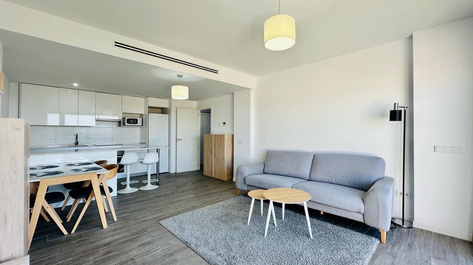 Appartement de 2 chambres à louer à Finestrat avec piscine garage - 1 790 € (Ref: 9846185)